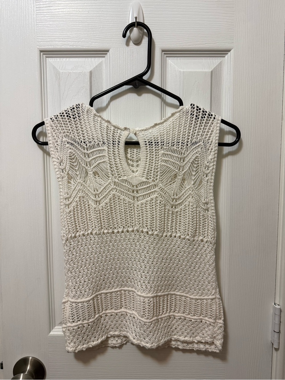 Abercrombie & Fitch crochet knit tank - Picture 2 of 5